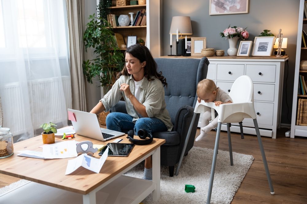 Status Quo Order in a Delaware County Divorce: Who Pays the Mortgage After One Spouse Moves Out?