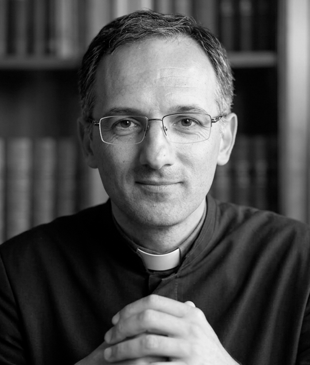 Padre Gustavo Lombardo