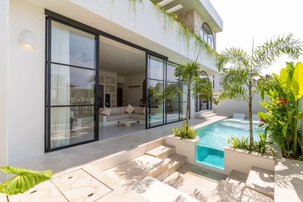 Villa Nysa - Gallery view