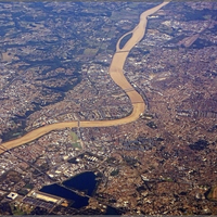 Les villes autour de Bordeaux : où vivre ou investir en 2025 ?