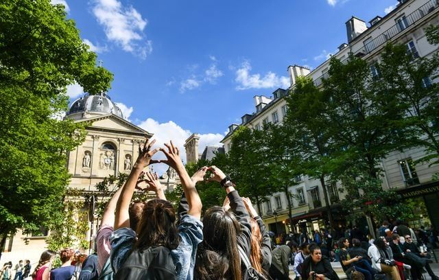 Paris - Etudiants de la Sorbonne