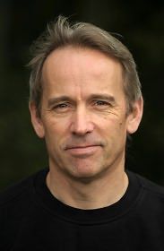 Jasper Fforde