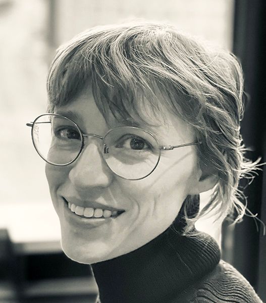 Susan Dennard