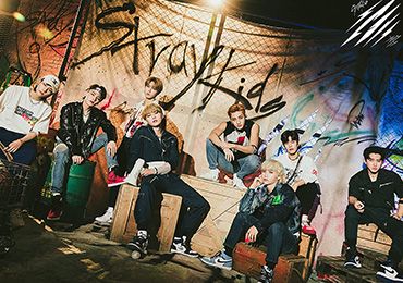 Stray Kids