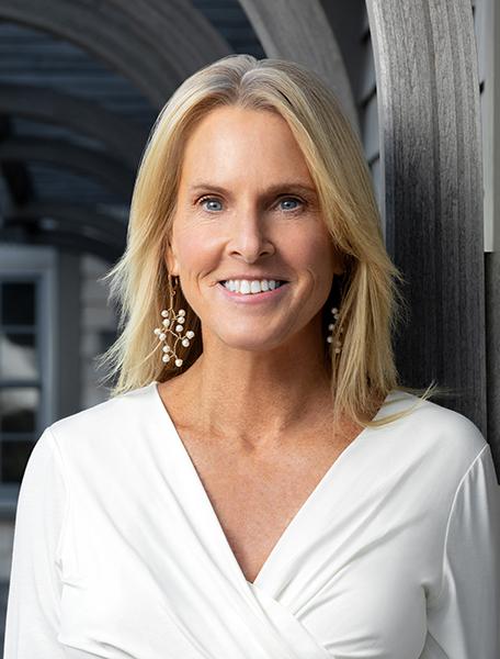 Elin Hilderbrand