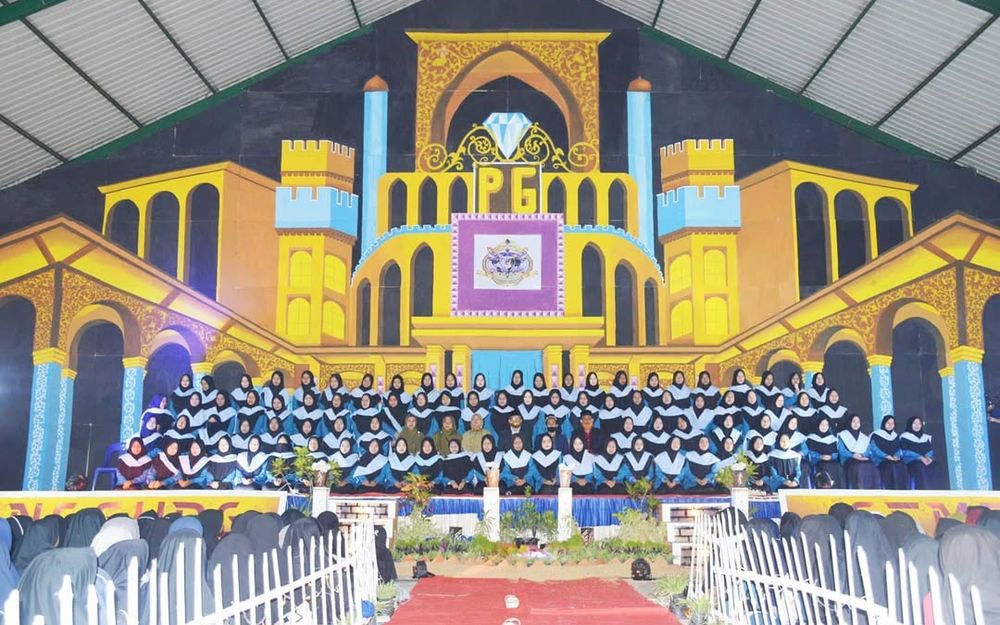 Panggung Gembira 2