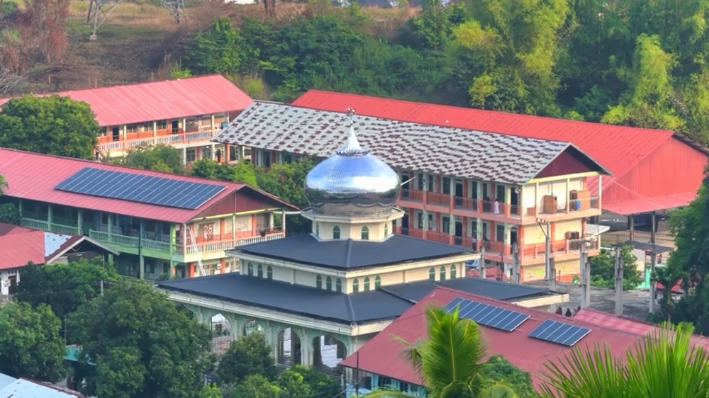 Suasana kegiatan di Pesantren Modern Misbahul Ulum