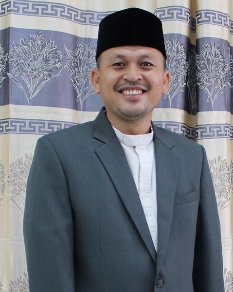 Prof Ali Buto