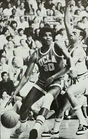 Curtis Rowe