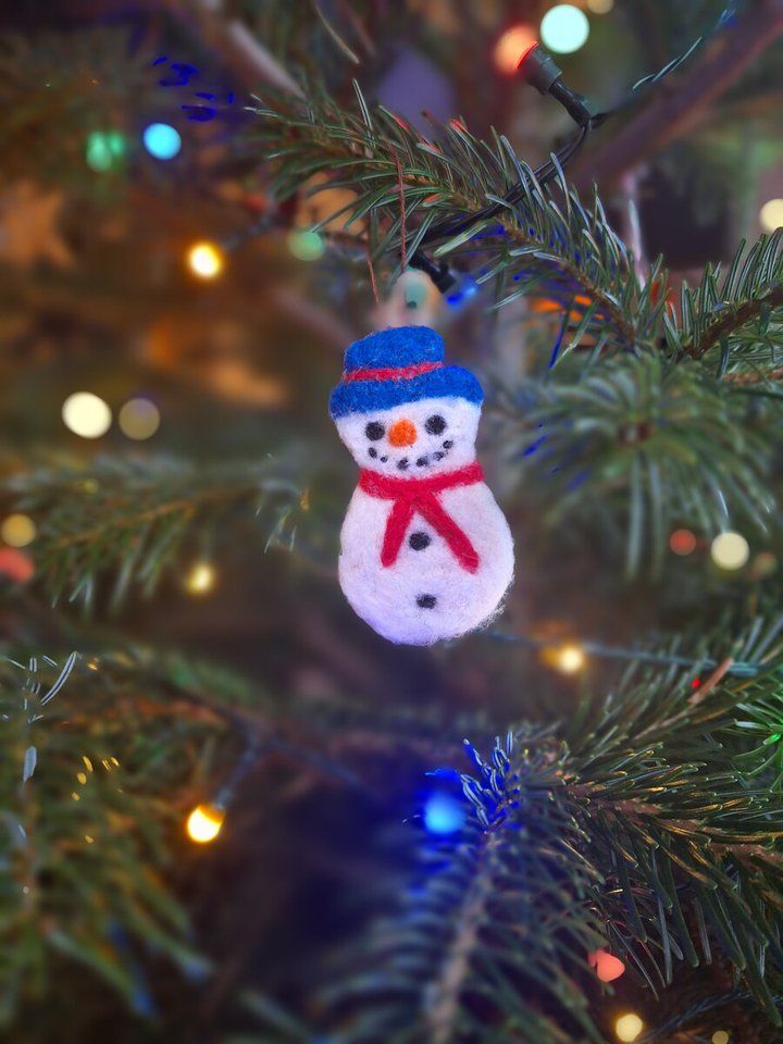 Needle Felting Workshop: Christmas Decorations at Shipley Art Gallery