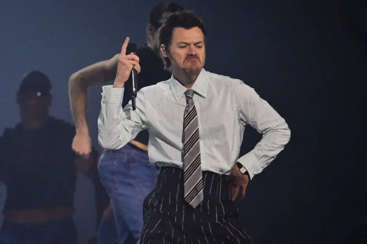 Harry Styles durante apresentação no Brit Awards de 2026