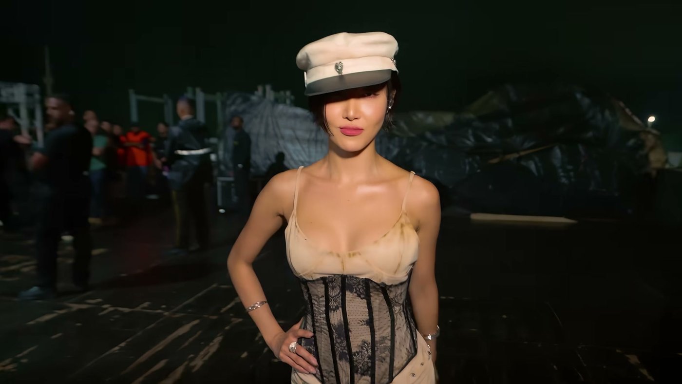 HWASA no registro oficial de sua apresentação no Rock in Rio 2026