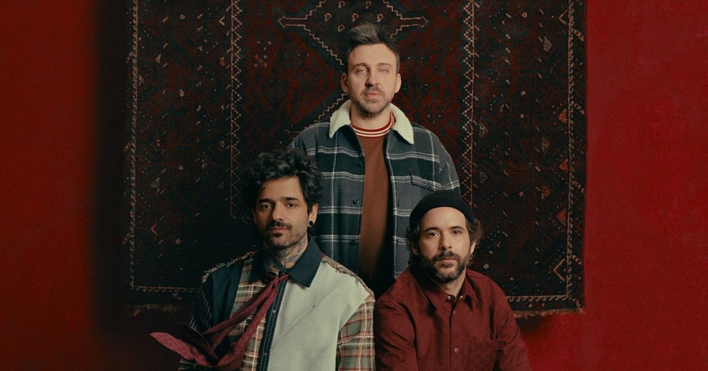 Integrantes da banda Fresno em fotografia de divulgação
