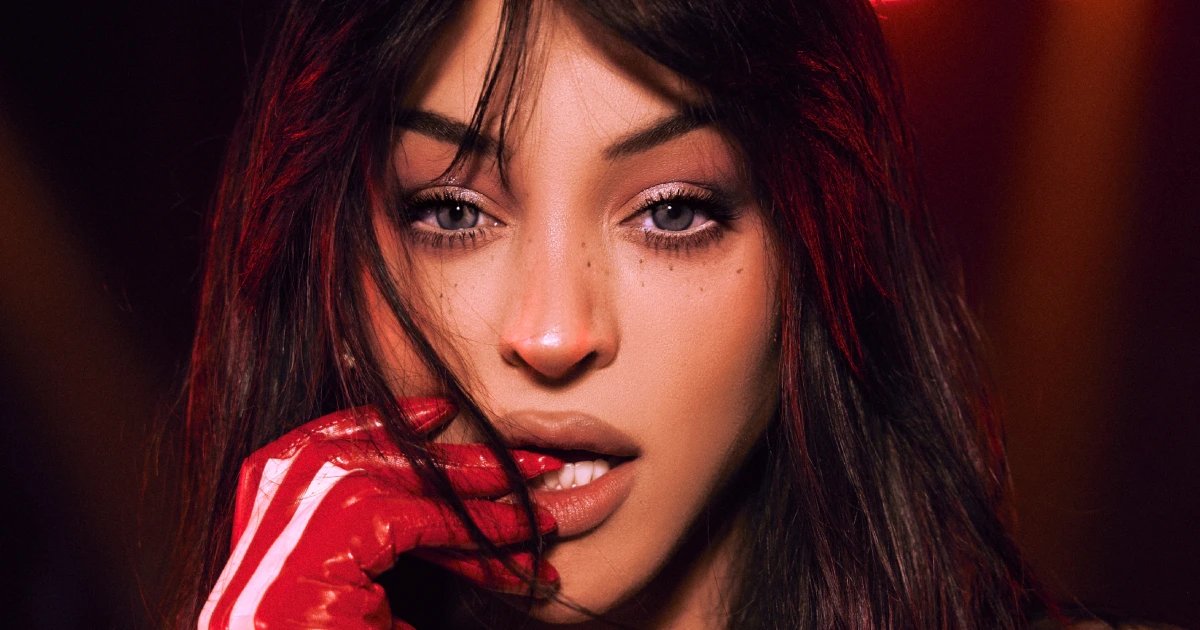 Retrato de divulgação de Pabllo Vittar para o novo álbum