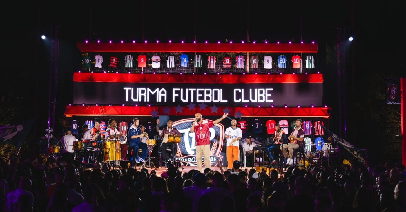 Palco de Turma Futebol Clube, projeto ao vivo da Turma do Pagode