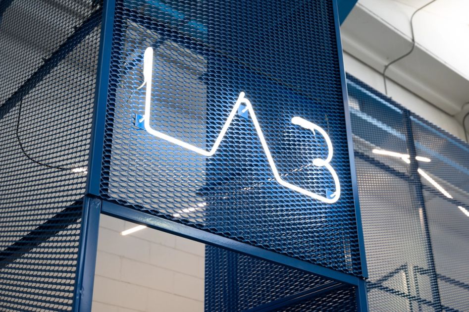 Incoming Lab Incoming compounds laboratory: quality starts from the materials
