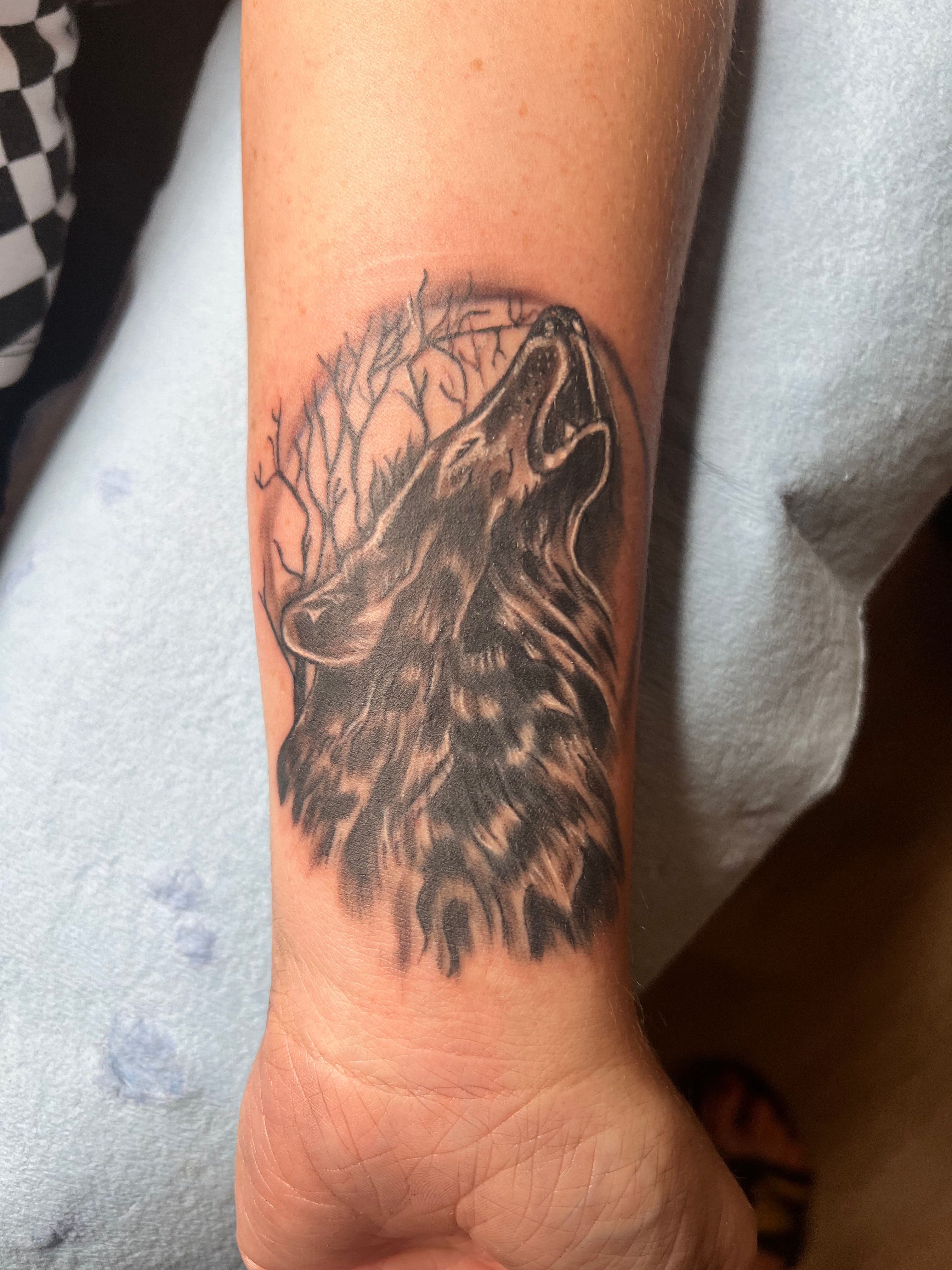 This is a coverup of an existing tattoo