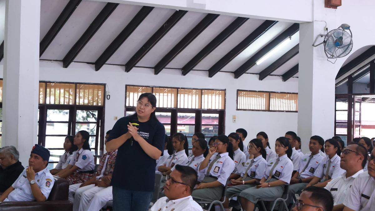 Blessing Academy dan Paryasop Sukses Sosialisasi Pelatihan Vokasi dan Kerja ke Luar Negeri bagi Ratusan Siswa SMK