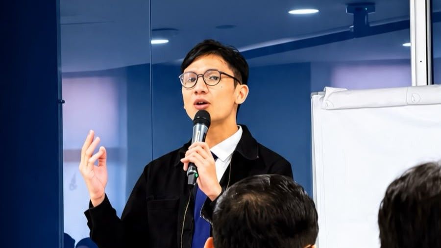 Overthinker yang Tetap Melangkah: Perjalanan Michael Sihotang dari MAPRES STI-ITB ke Bank Indonesia 