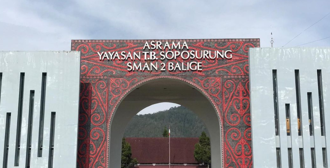 Mengenal Yayasan Soposurung