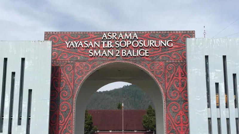 Mengenal Yayasan Soposurung