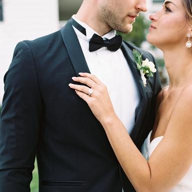 Black Shawl Lapel Tuxedo - Image by Hana Gonzales Photography