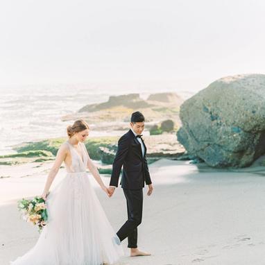 Black Notch Lapel Tuxedo - Image by Cavin Elizabeth Photography