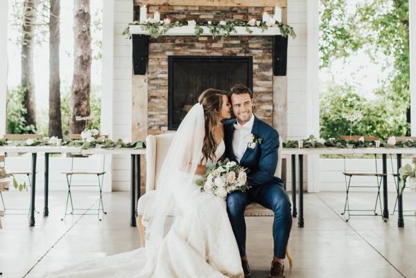 Real wedding, groom in a Mystic Blue suit