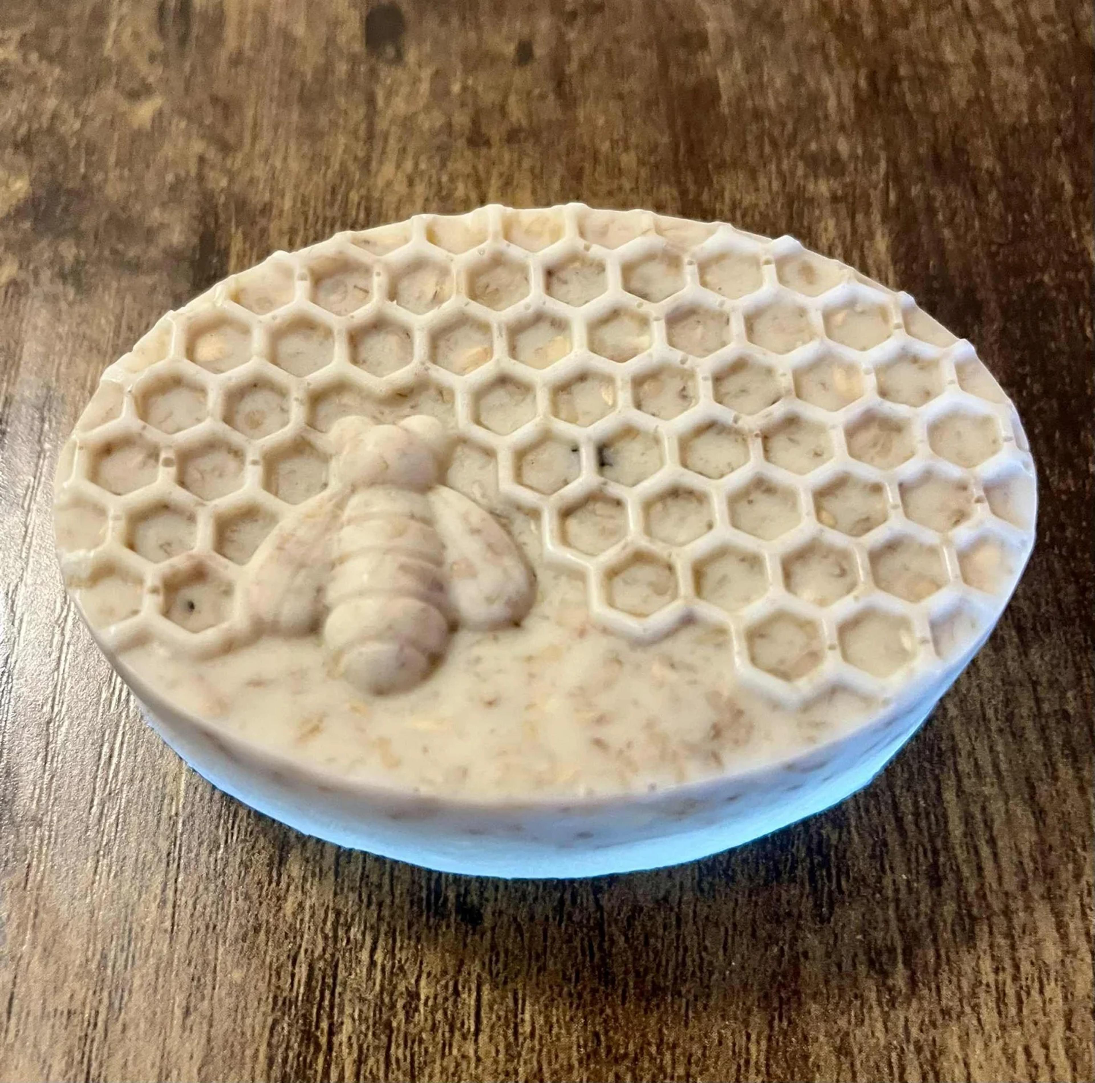 Raw Honey & Oatmeal Scrub Bar
