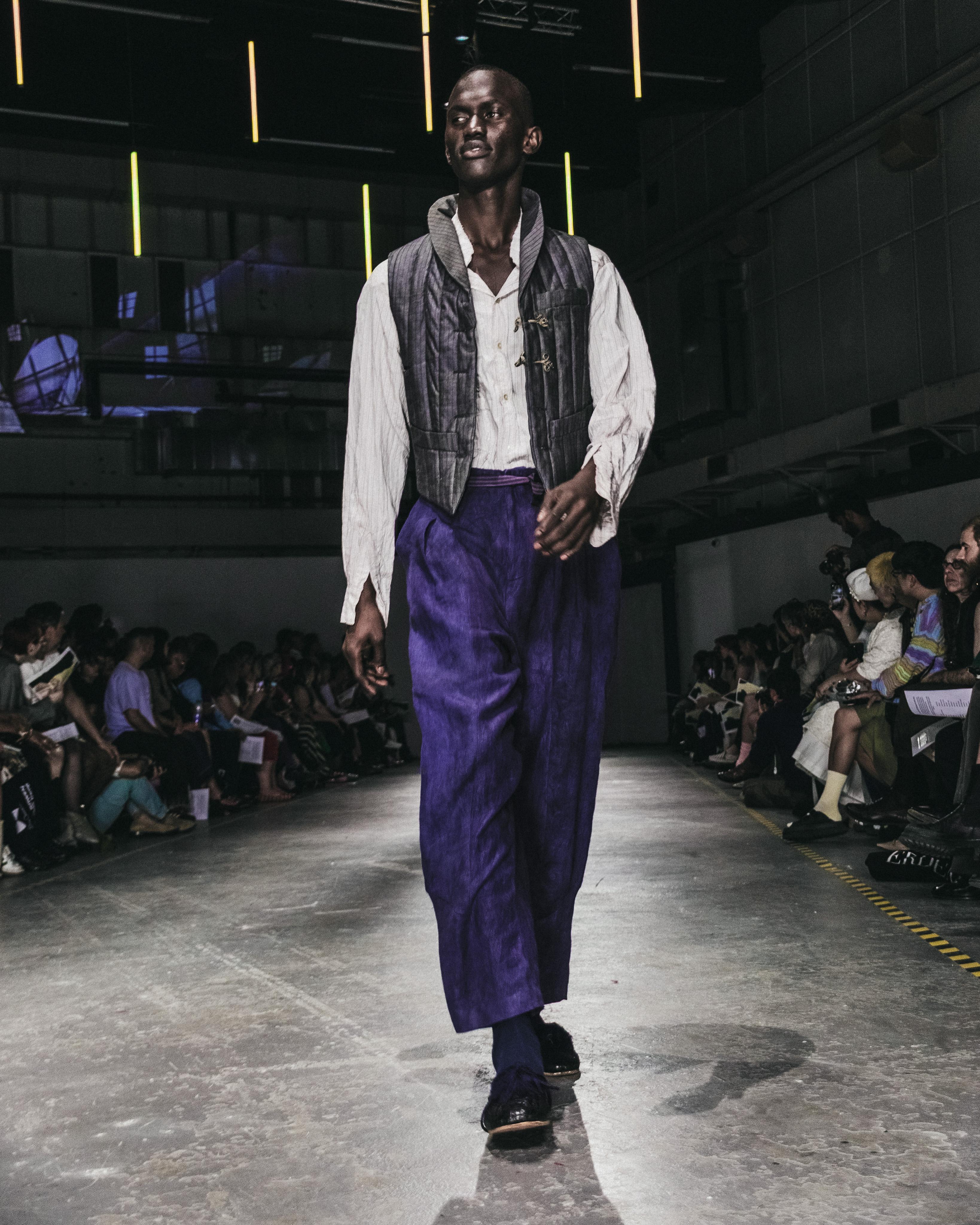 LOOK 4 of the Press show Finale