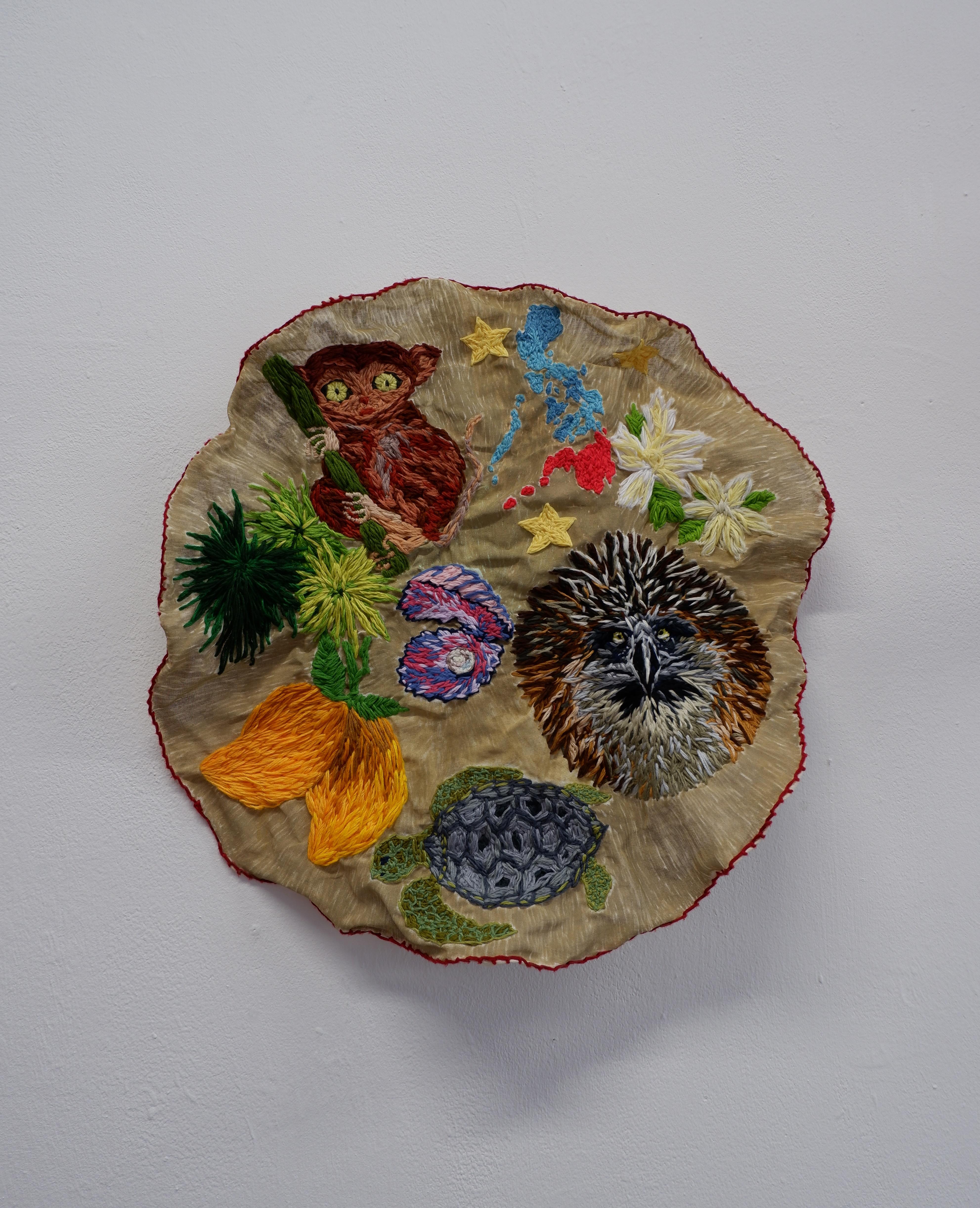 Hinabi by Hand, 35 x 35 cm
