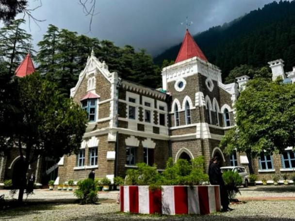 हाईकोर्ट का फैसला आने से पहले ही जीत का दावा करना मंत्री गणेश जोशी को पड़ा भारी, जानिए कोर्ट में क्या हुआ