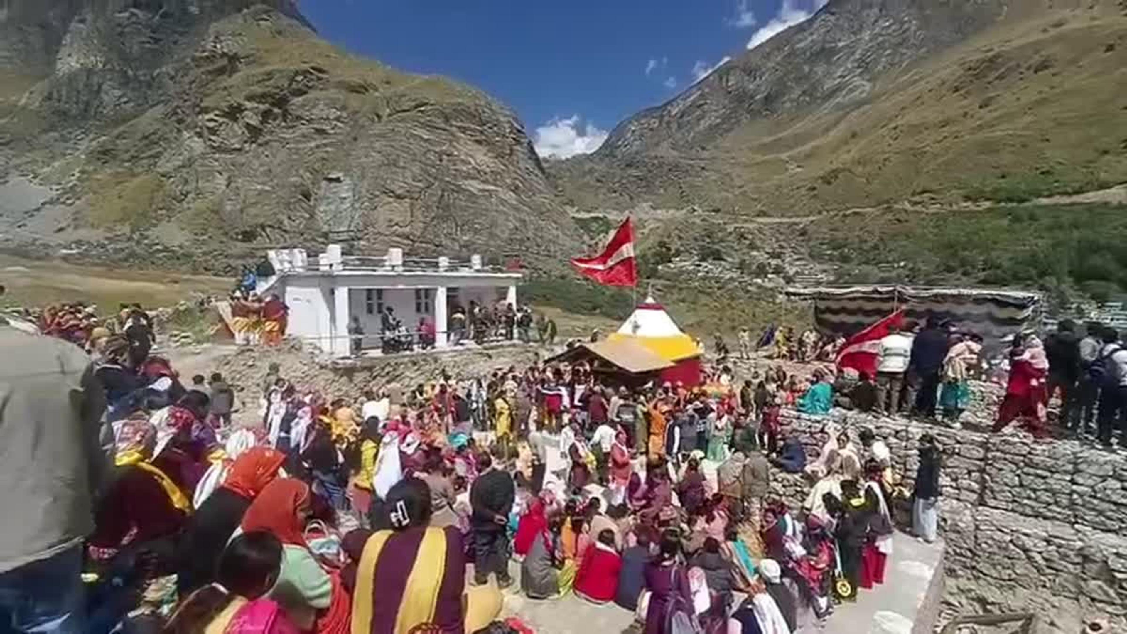 बदरीनाथ धाम: श्रद्धा और उल्लास के साथ संपन्न हुआ 'माता मूर्ति महोत्सव', माणा में हुआ माता और पुत्र का दिव्य मिलन