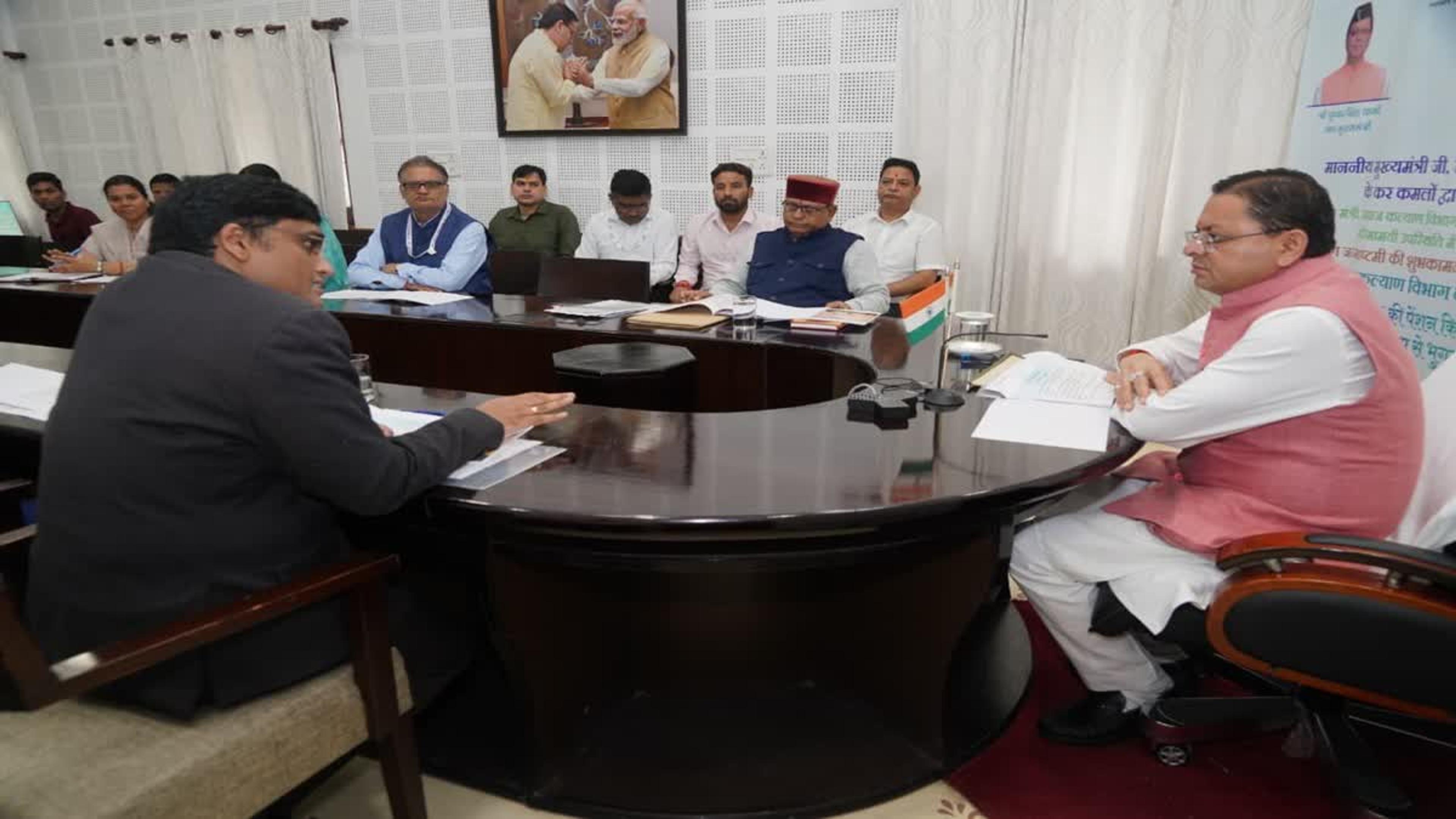 उत्तराखंड: आधार न होने पर भी नहीं रुकेगी पेंशन, सीएम धामी ने 9.91 लाख लोगों को भेजी ₹147 करोड़ की किस्त