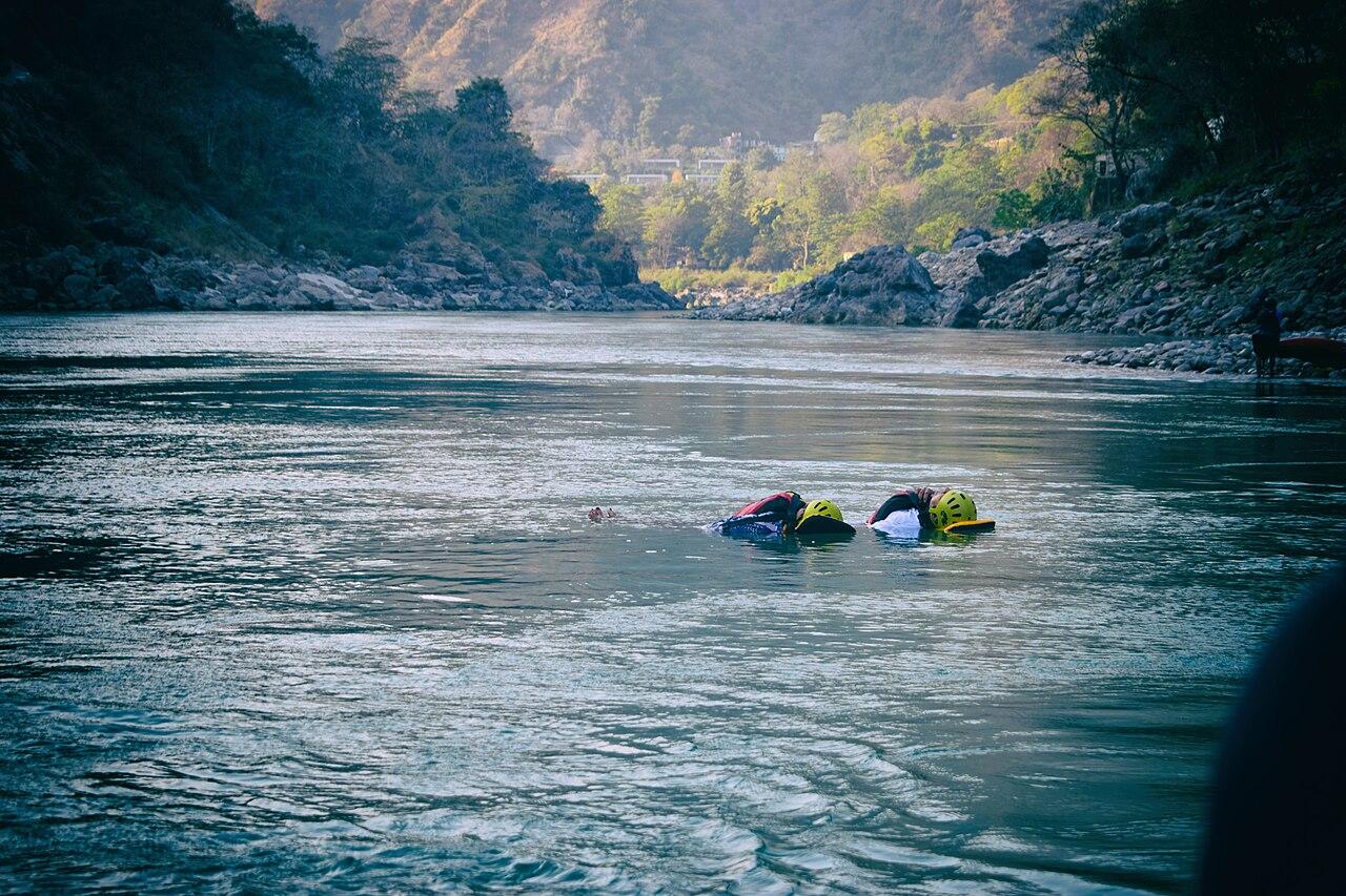 ऋषिकेश में फिर शुरू होगी गंगा में रिवर राफ्टिंग, पांच से छह दिन में उतरेंगी नावें