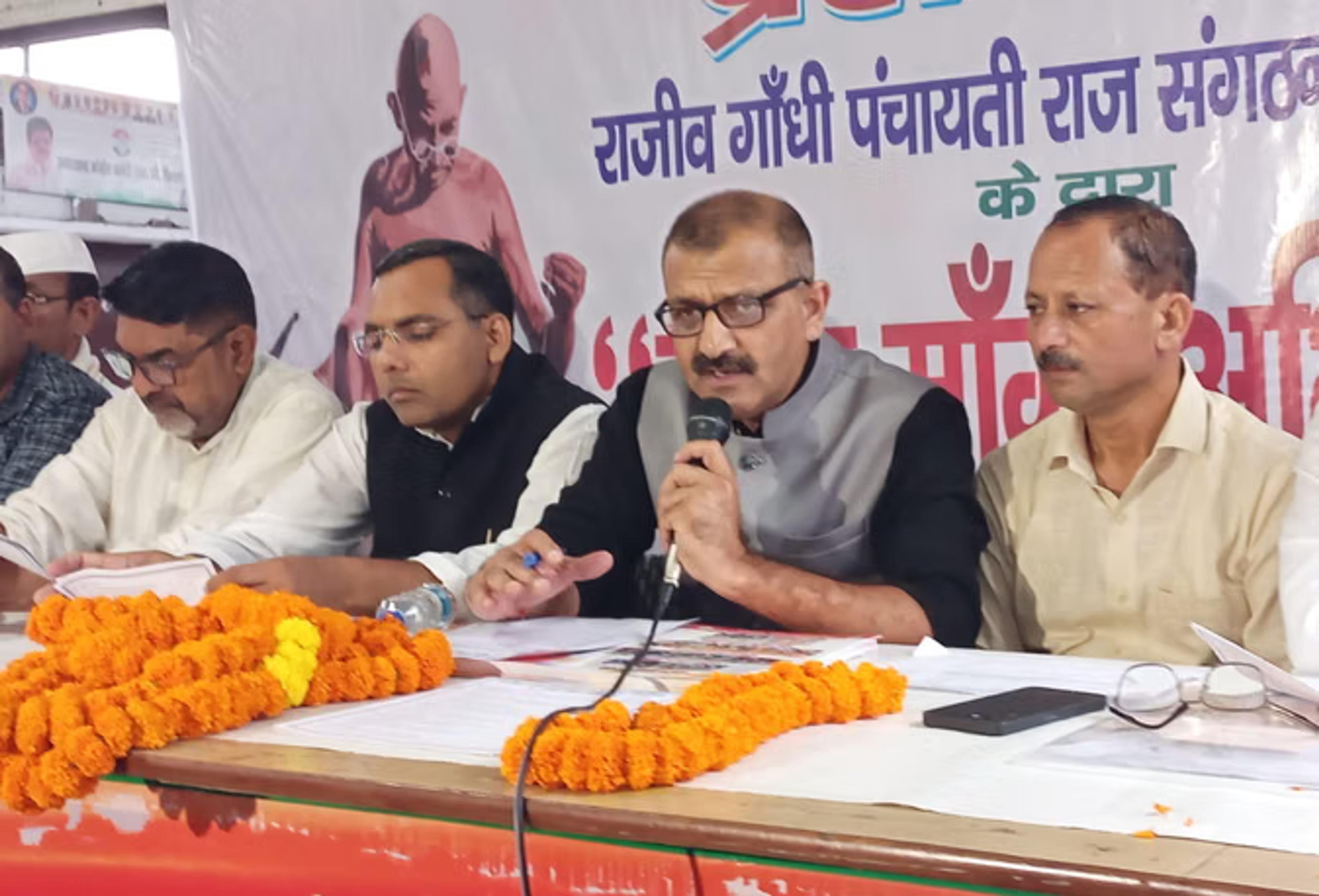 उत्तराखंड में बेरोजगारी और पलायन के खिलाफ कांग्रेस का शंखनाद: शुरू होगा ‘काम मांगो अभियान’