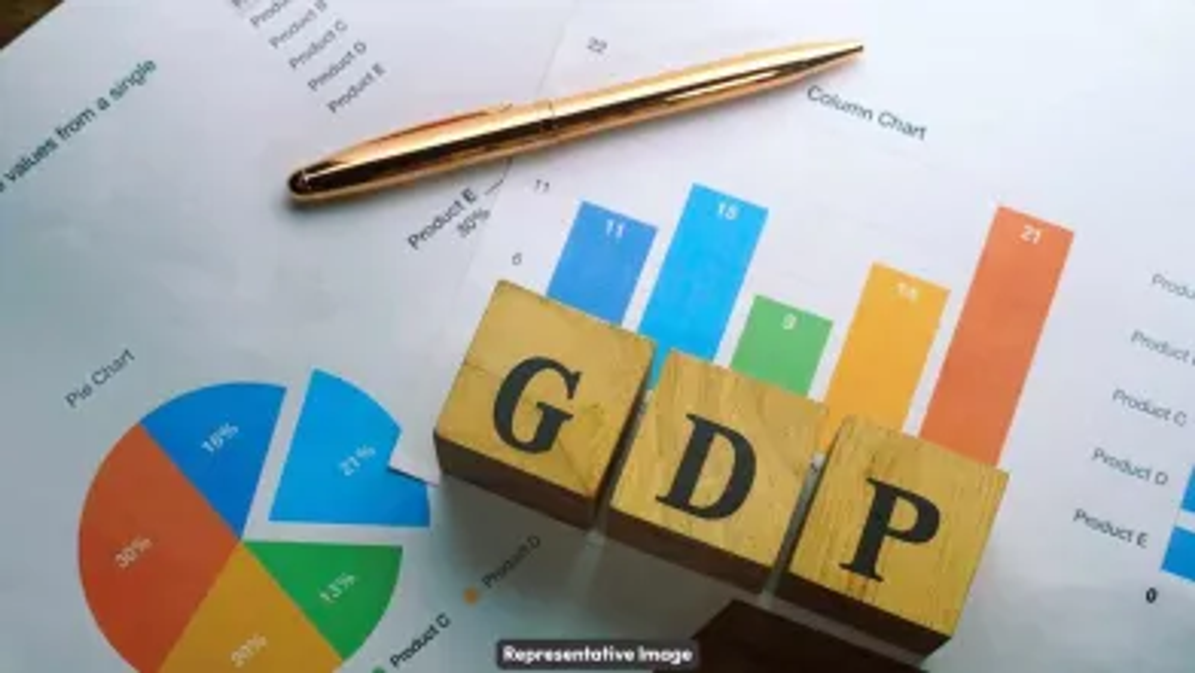 GDP डेटा विवाद पर वर्ल्ड बैंक के डायरेक्टर का दो टूक जवाब: '2.6% विकास दर का दावा सच्चाई से कोसों दूर'