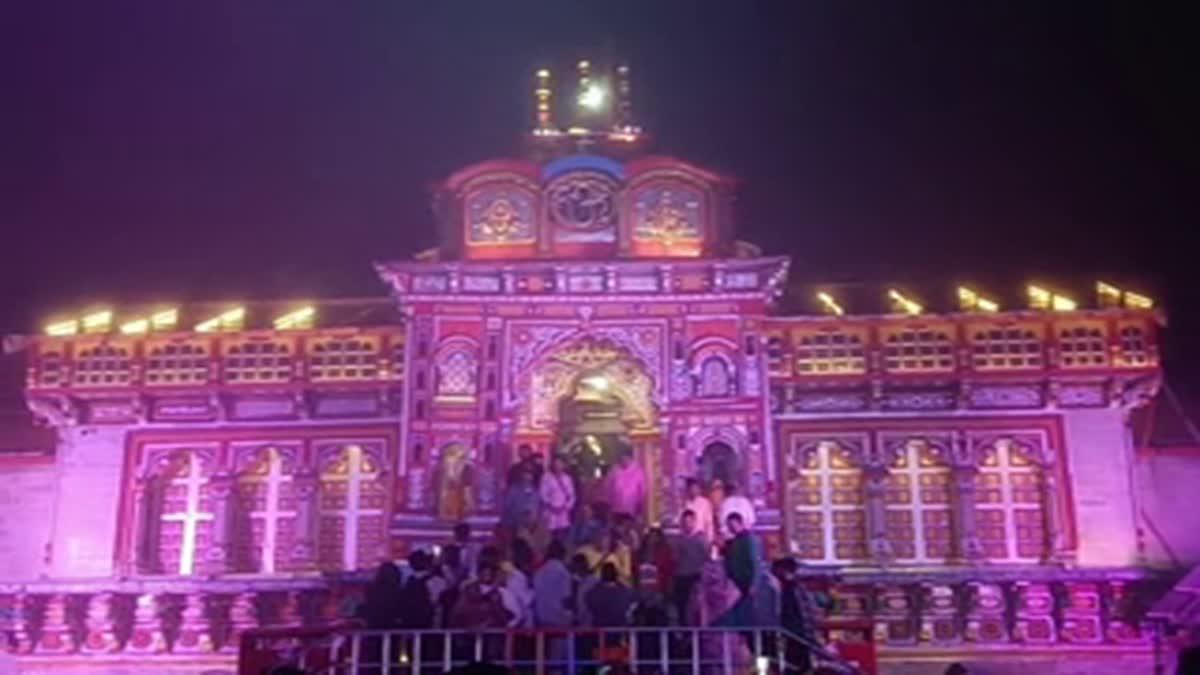 बदरीनाथ धाम में 4 सितंबर को भव्य रूप से मनेगी श्रीकृष्ण जन्माष्टमी: फूलों से सजेगा मंदिर, मध्यरात्रि में होगी विशेष महाआरती