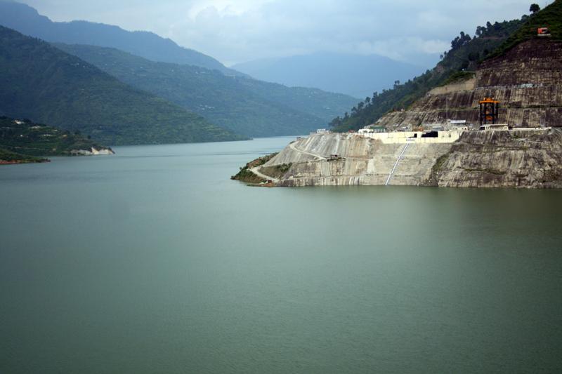 उत्तराखंड को लघु जलविद्युत का बड़ा पैकेज: 62 मेगावाट की चार नई परियोजनाएं, पहाड़ों में खुलेंगे रोजगार के रास्ते