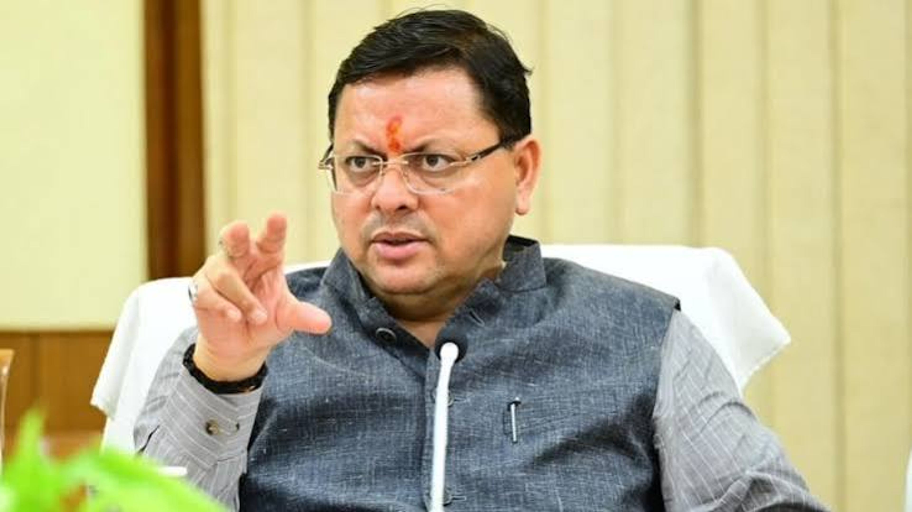 उत्तराखंड में 13 ग्लेशियल झीलों से आपदा का खतरा: CM धामी बोले- हाईटेक अर्ली वॉर्निंग सिस्टम लगाएं; सरस्वती और केदारताल का होगा सर्वे