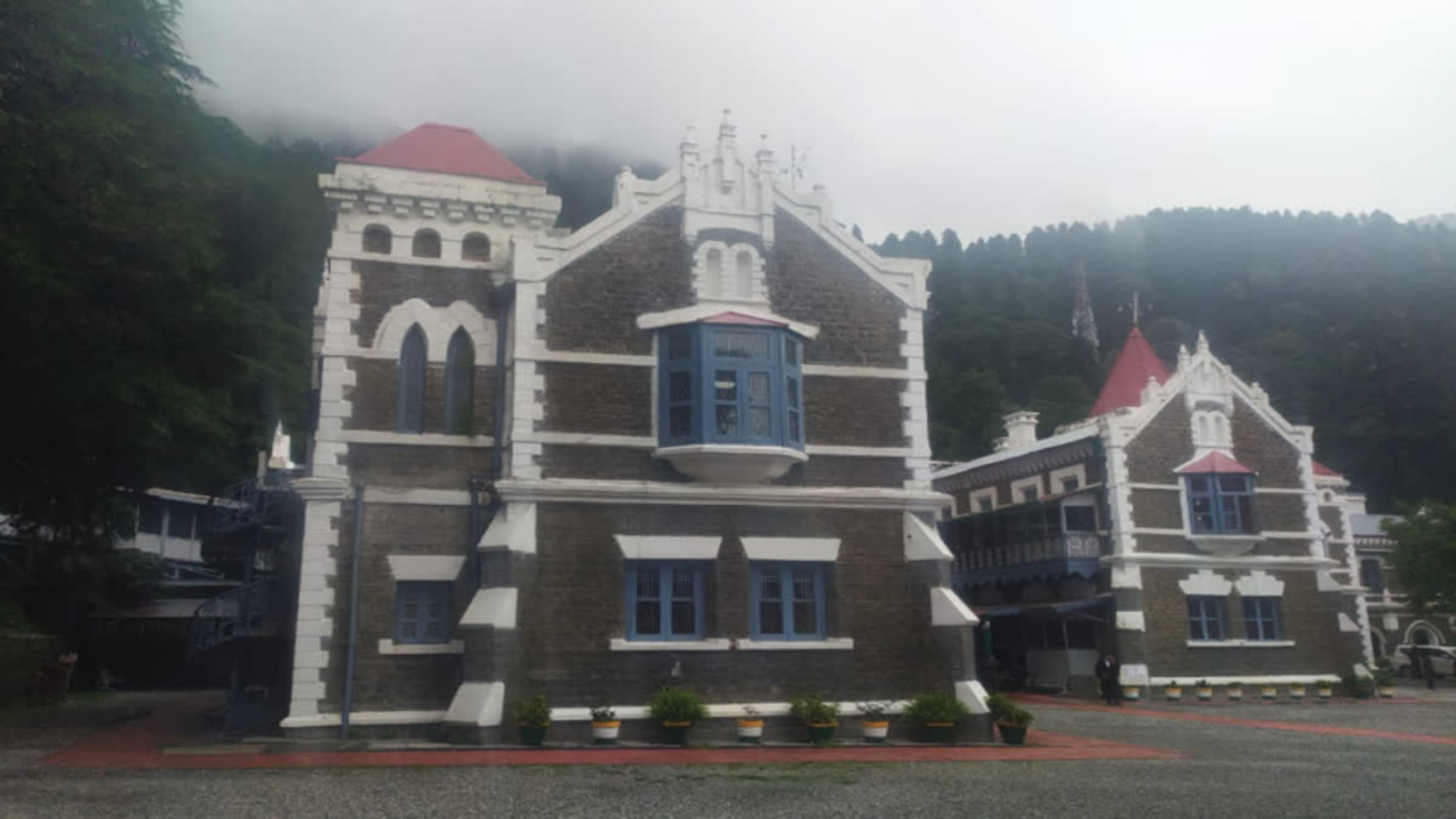 हाईकोर्ट शिफ्टिंग विवाद: नैनीताल से हल्द्वानी ट्रांसफर पर सुनवाई पूरी, खंडपीठ ने सुरक्षित रखा फैसला