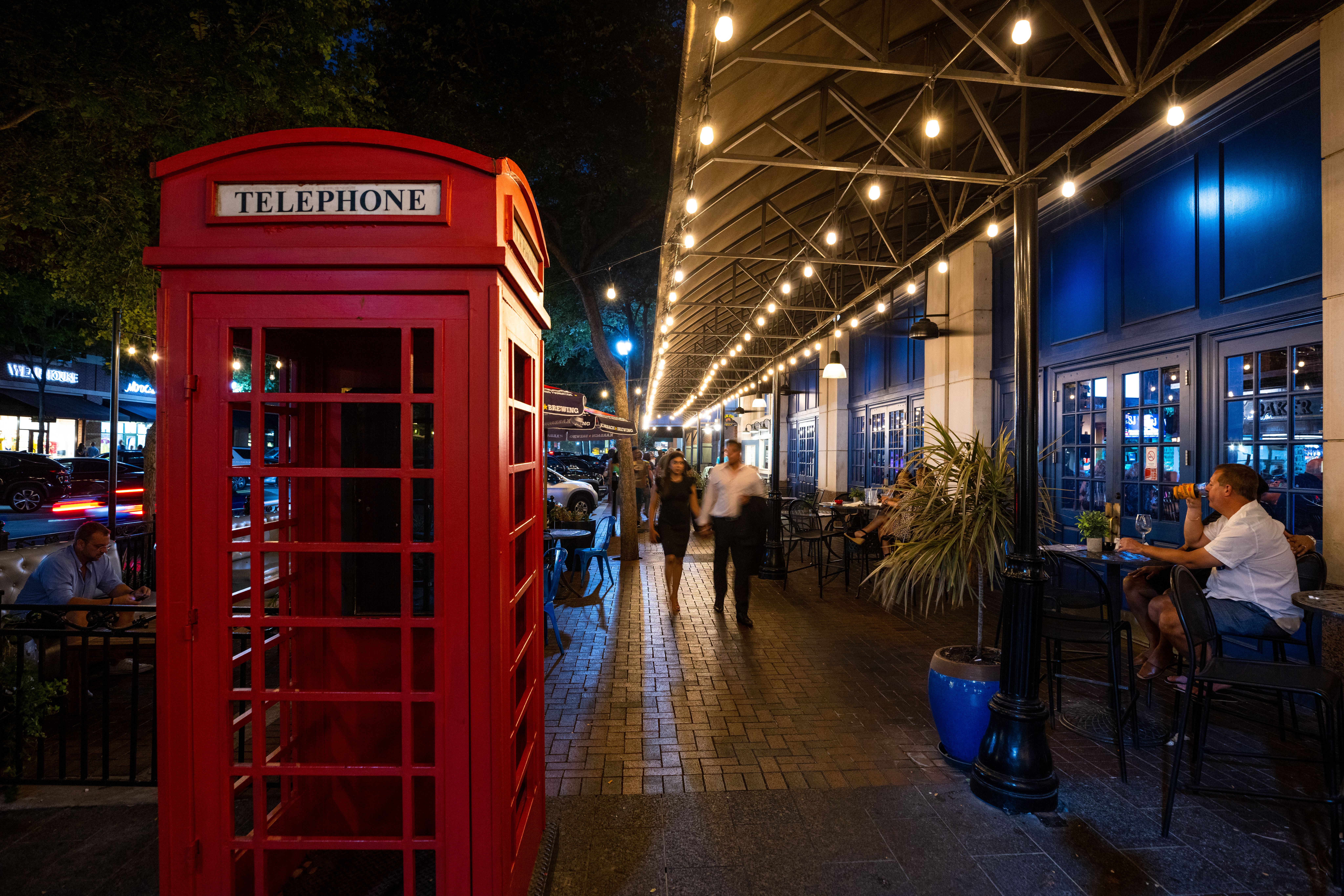 Sugar Land Town square date night destination