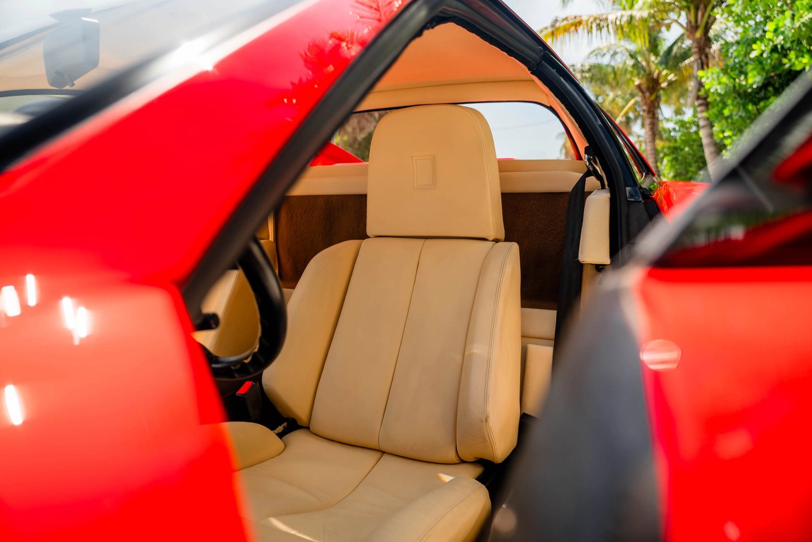 1987 Ferrari Testarossa Interior 23