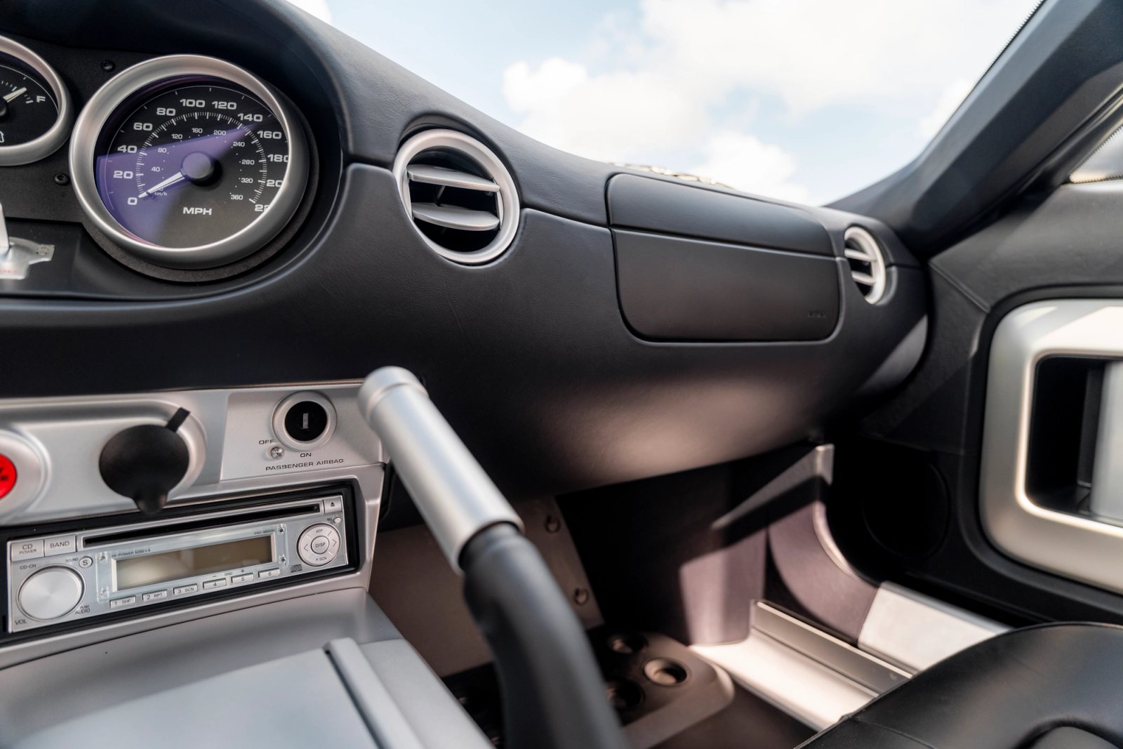 2006 Ford GT Interior 84