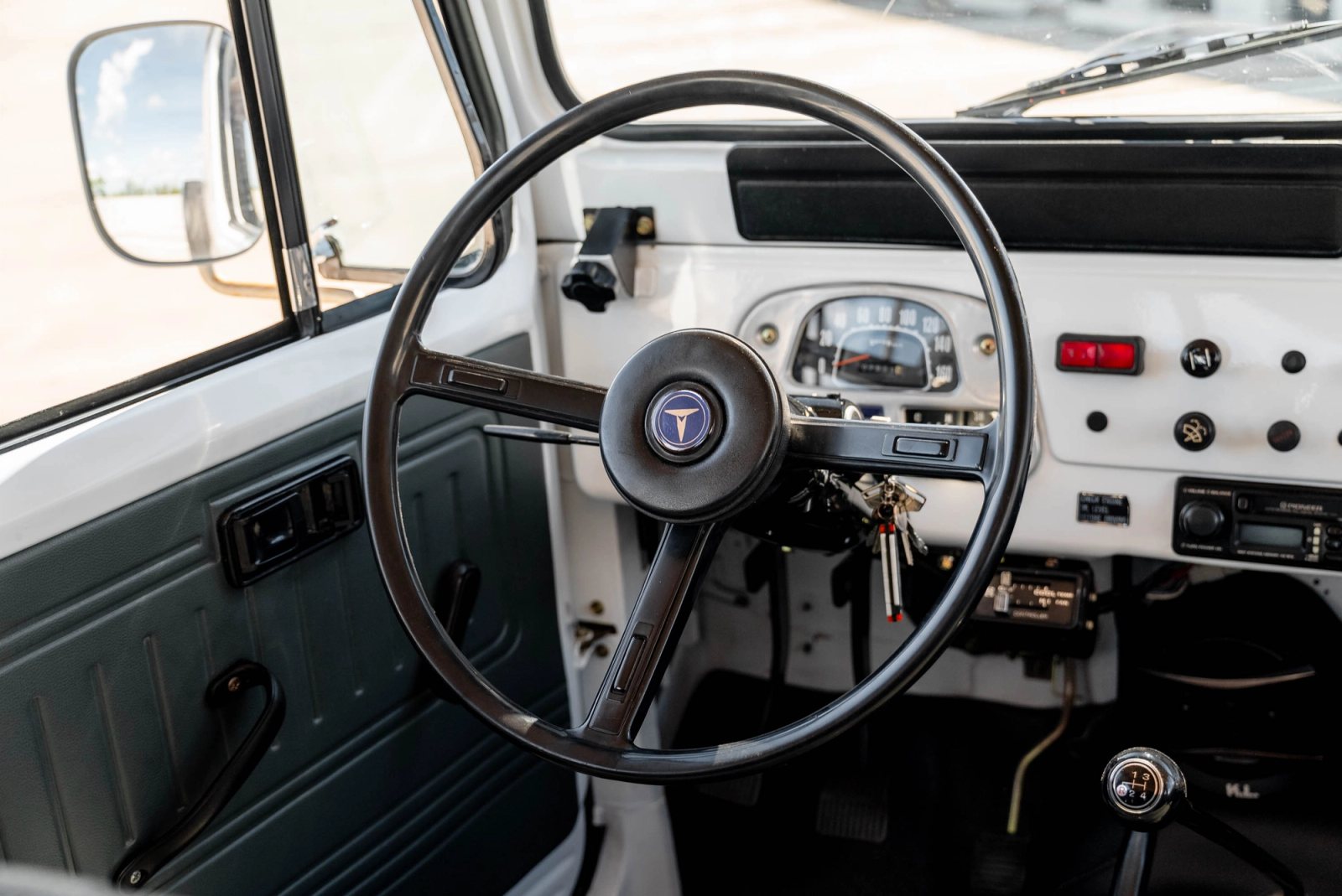1979 Toyota FJ40 Interior 104