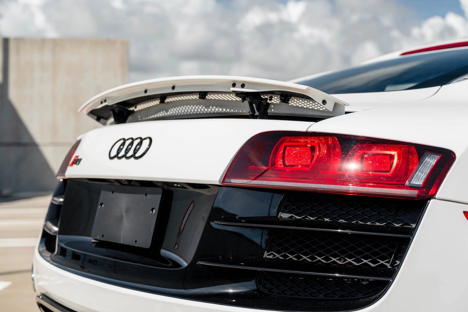 2012 Audi R8 V10 Exterior 100