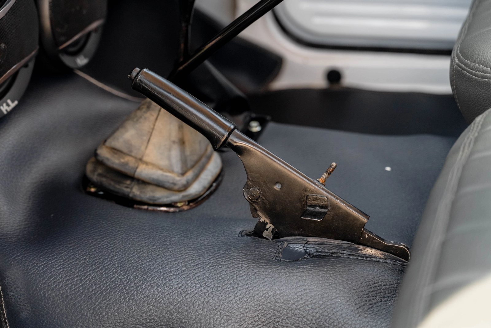 1979 Toyota FJ40 Interior 120