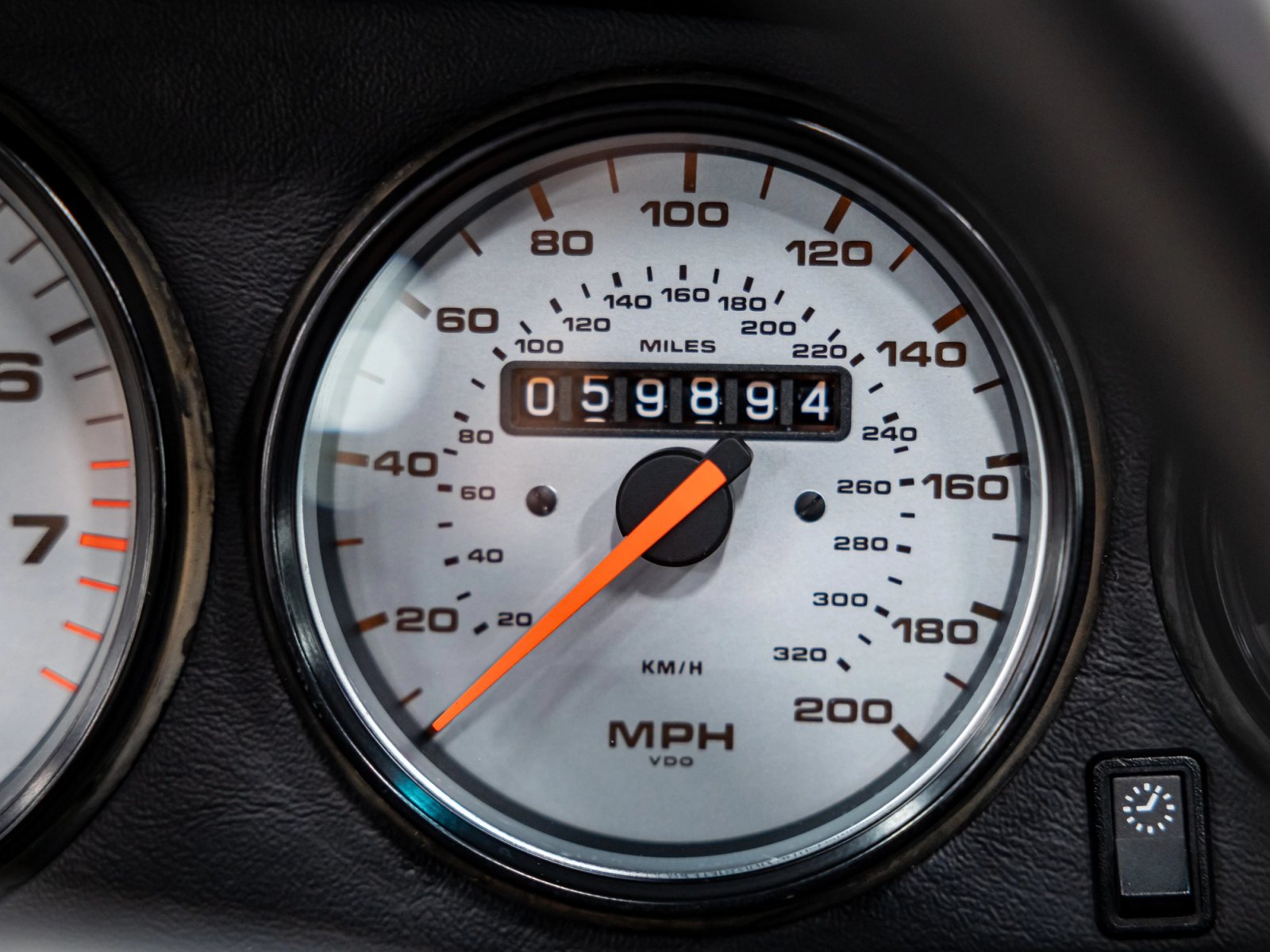 1996 Porsche 911 Turbo Interior 29