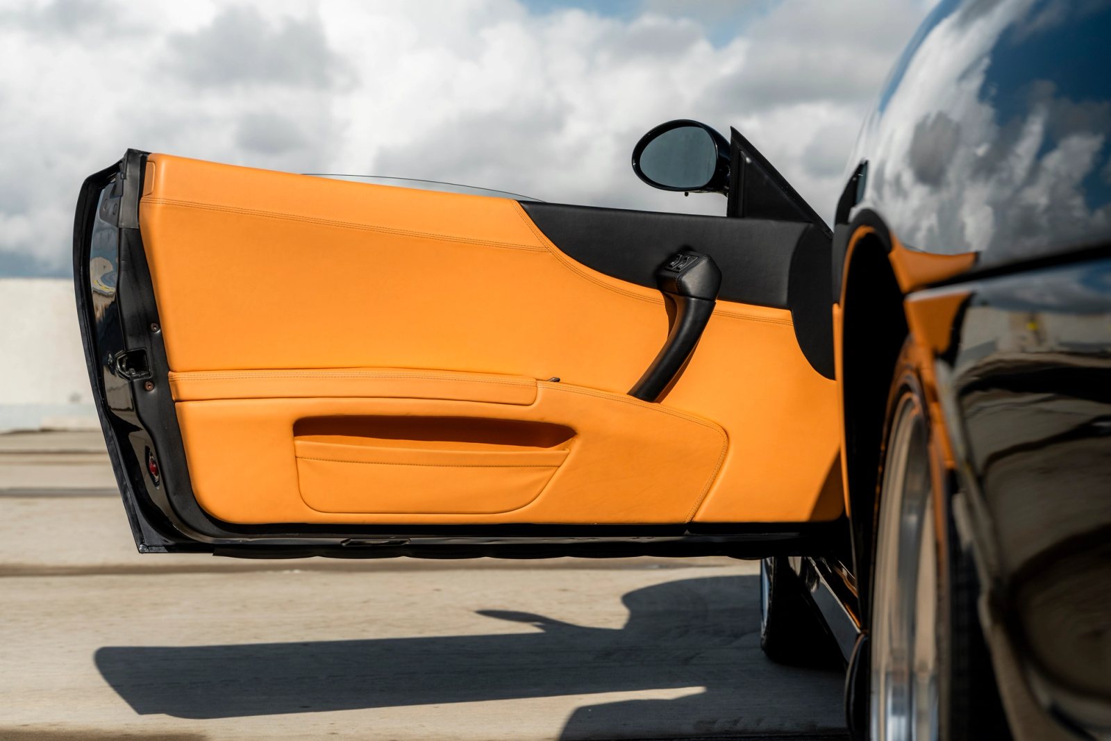 2001 Ferrari 550 Barchetta Exterior 17