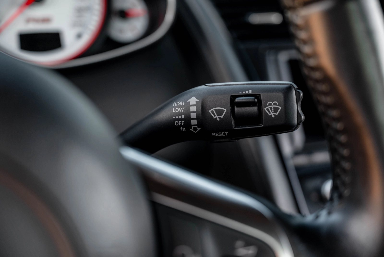 2012 Audi R8 V10 Interior 62
